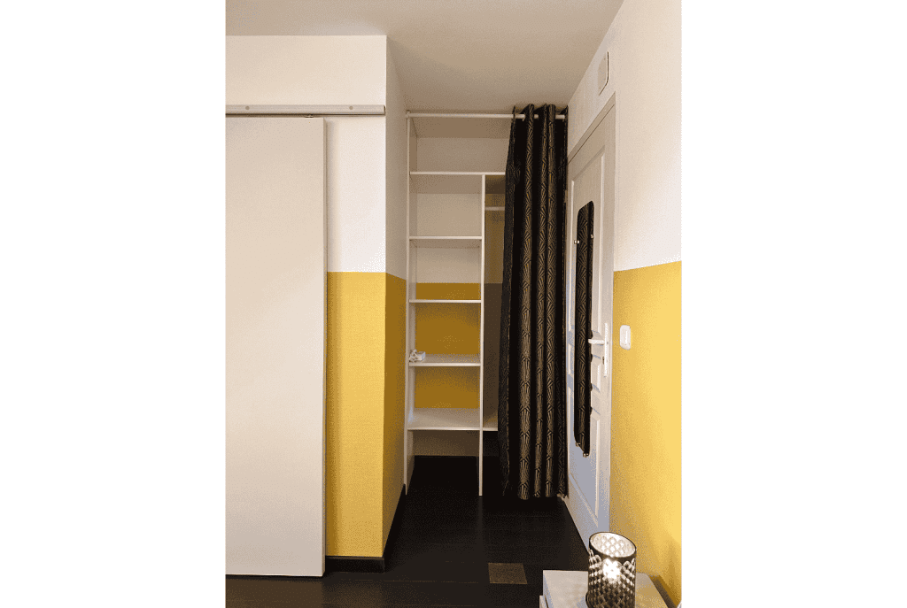Les Cigognes de Rosheim - Chambre d'hôte la Cigogne Jaune - Dressing