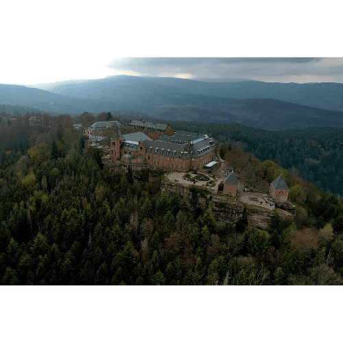 Photo du Mont Sainte Odile en Alsace vu du ciel